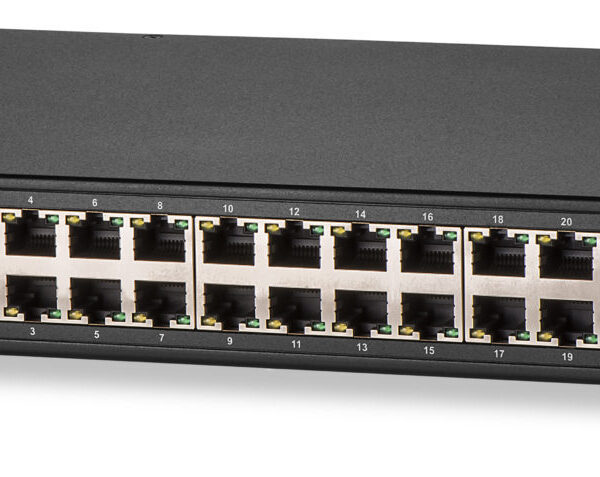 C-100 24 Port Fast Ether PoEplus Switch
